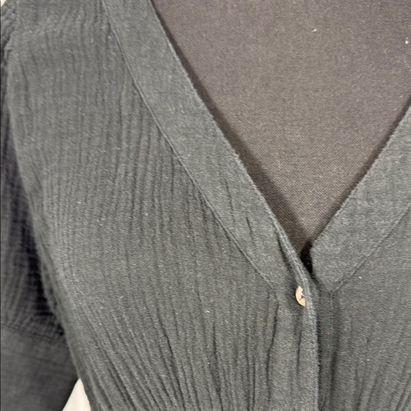 Madewell Elegant Black Button-Down Dress Shirt Size 4 - Picture 2 of 11